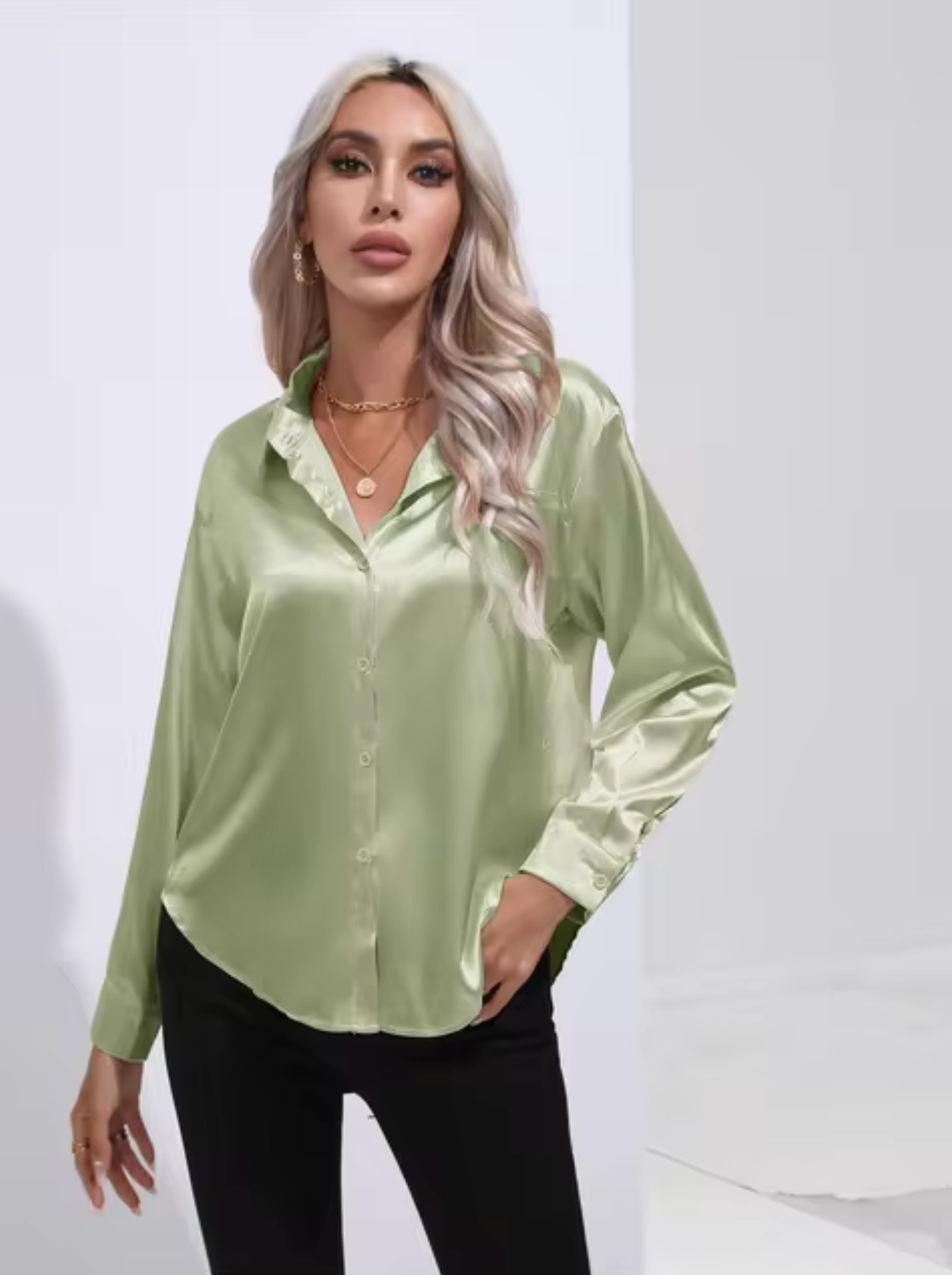 Maeve - Satijnen blouse met lange mouwen