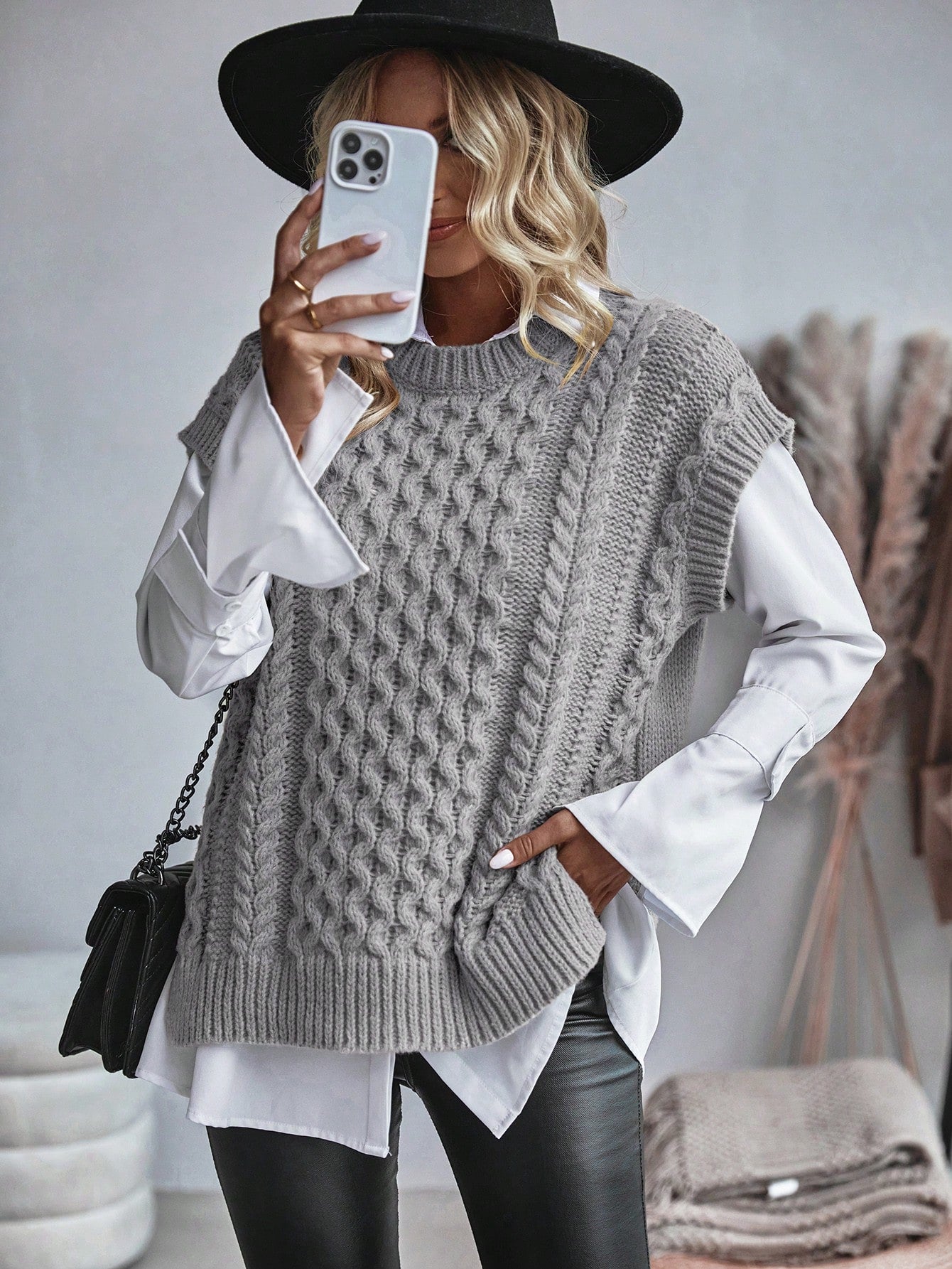 Frederika - Kabelgebreid Sweater vest zonder blouse