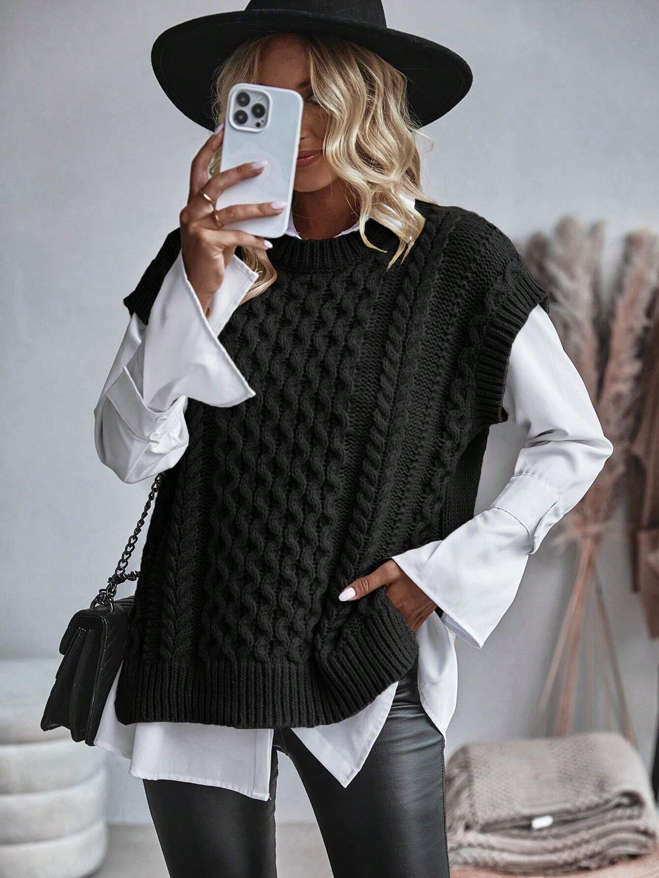 Frederika - Kabelgebreid Sweater vest zonder blouse