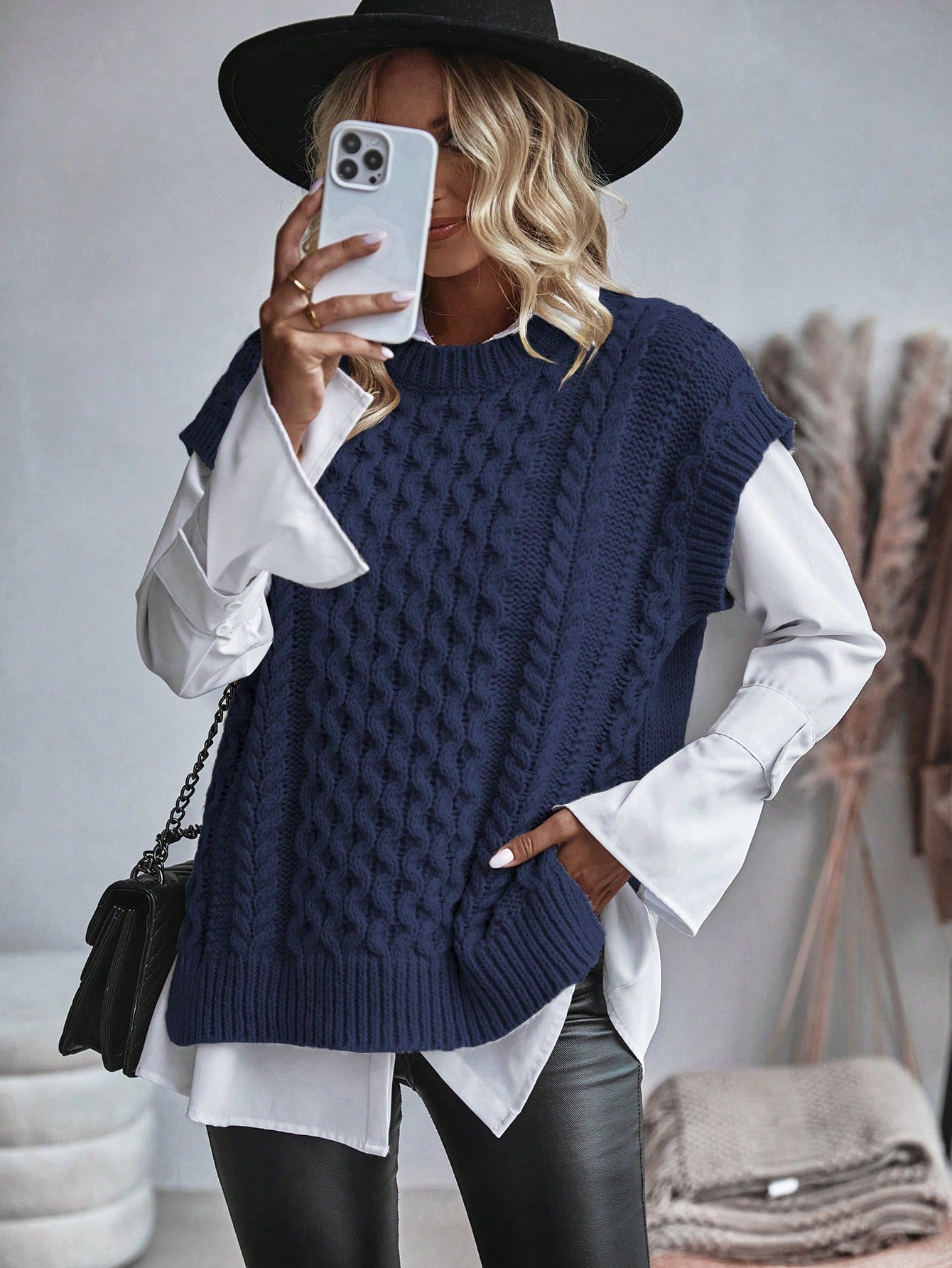 Frederika - Kabelgebreid Sweater vest zonder blouse