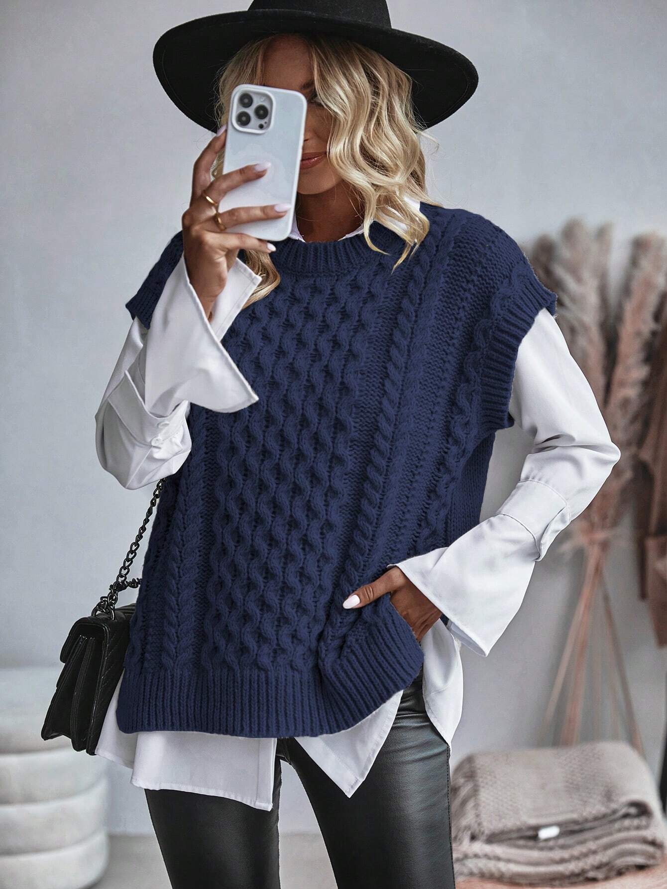 Frederika - Kabelgebreid Sweater vest zonder blouse