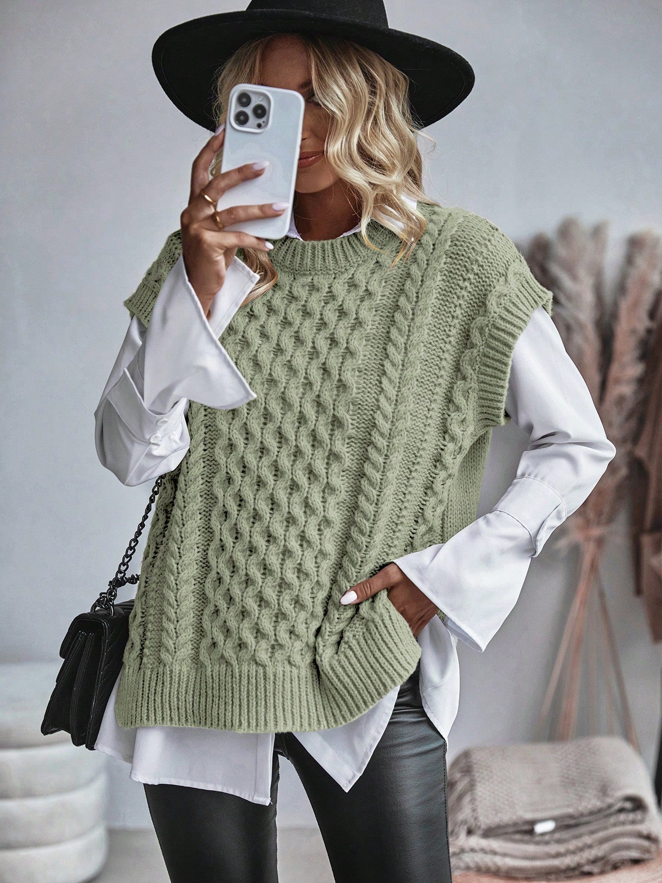 Frederika - Kabelgebreid Sweater vest zonder blouse