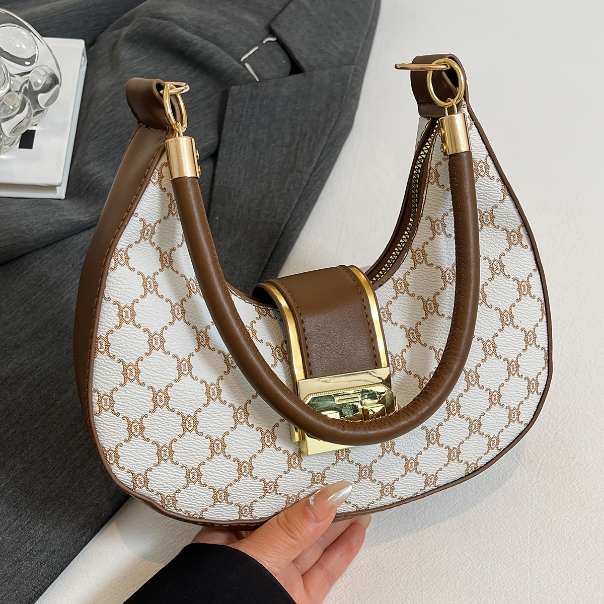 Esmee - Vintage Mini Schoudertas met Rond Design en Gouden Accessoires