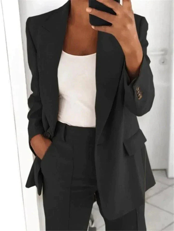 GlamorGlide - Power Suit voor vrouwen: Ontketen uw zelfvertrouwen