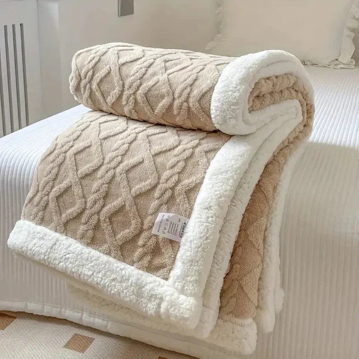 Dyanne - Warme comfortabele deken
