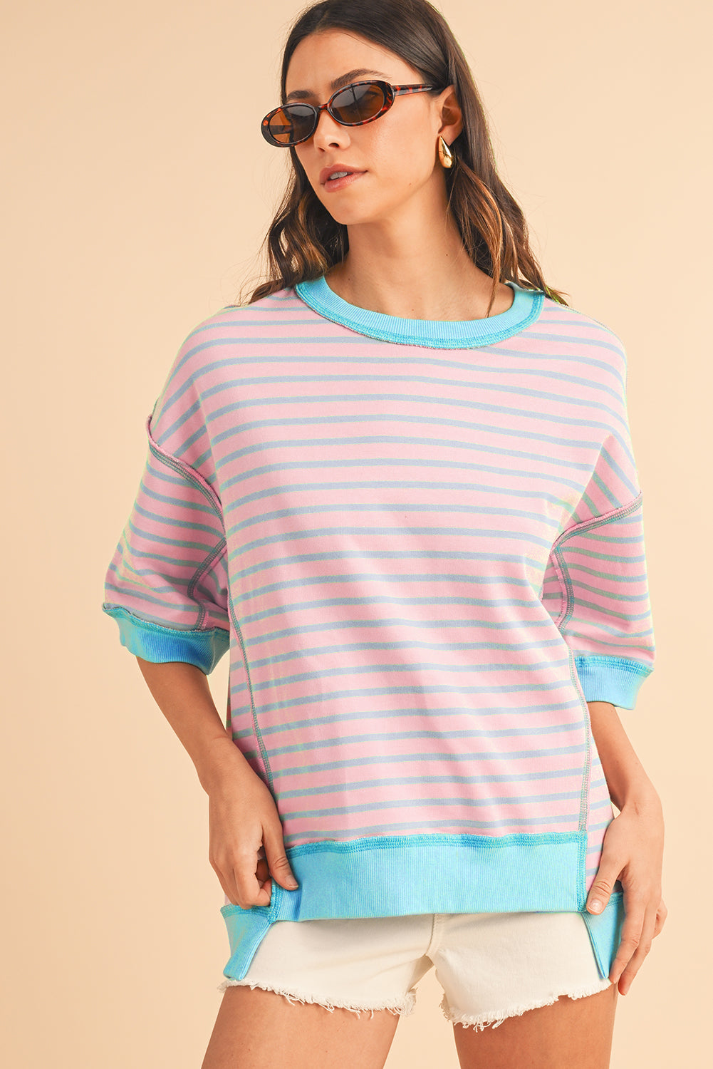 Anna - Horizontaal Gestreept Loose Fit T-shirt met Contrast Trim en Wijde Korte Mouwen