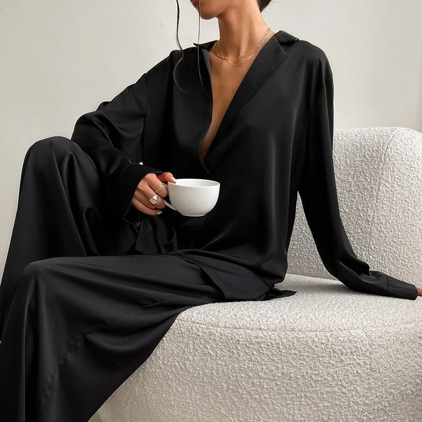 Lily - Satijnen Button-Up Set