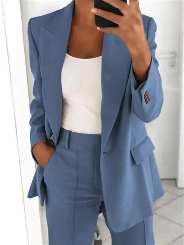 GlamorGlide - Power Suit voor vrouwen: Ontketen uw zelfvertrouwen