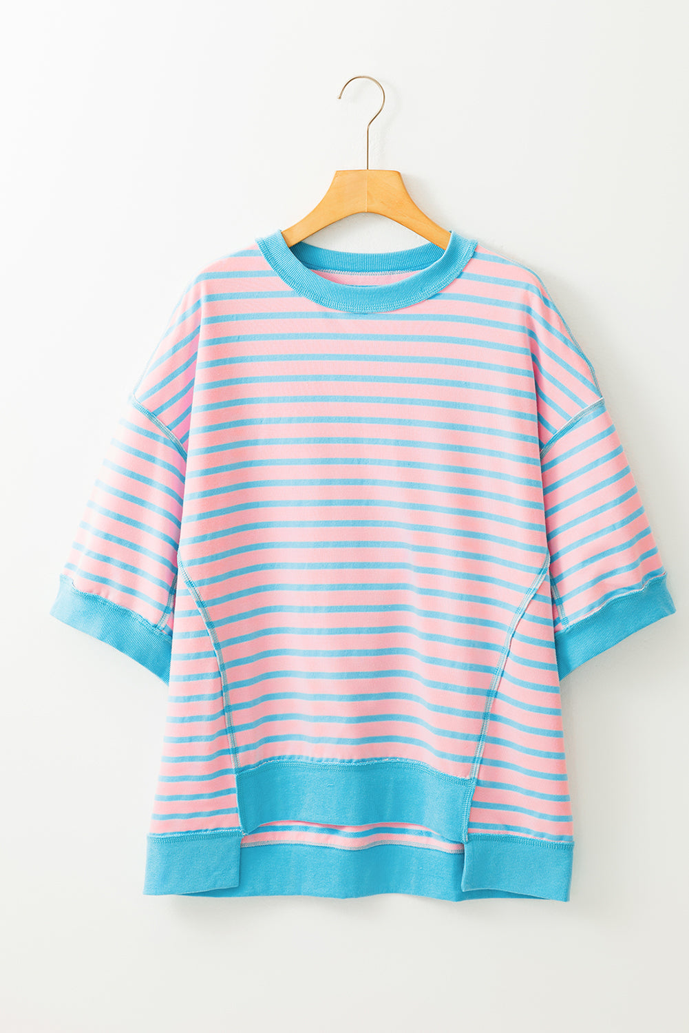 Anna - Horizontaal Gestreept Loose Fit T-shirt met Contrast Trim en Wijde Korte Mouwen