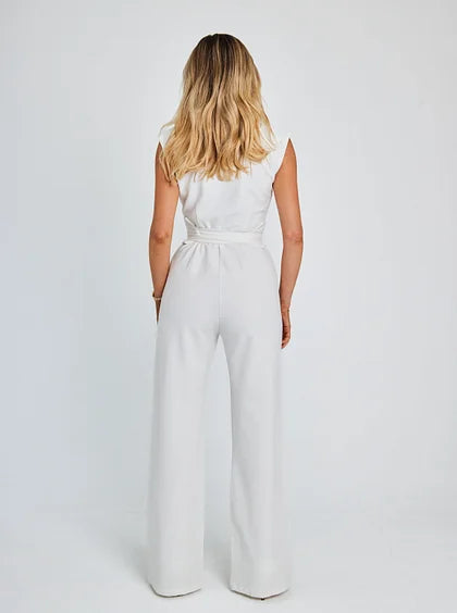 Olivette - Mouwloze jumpsuit met ceintuur en wijde pijpen