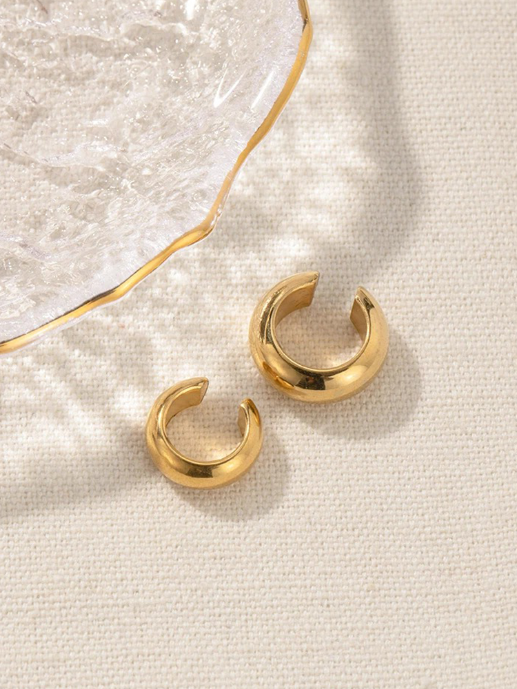 Ina - Chunky Ear Cuff Goud