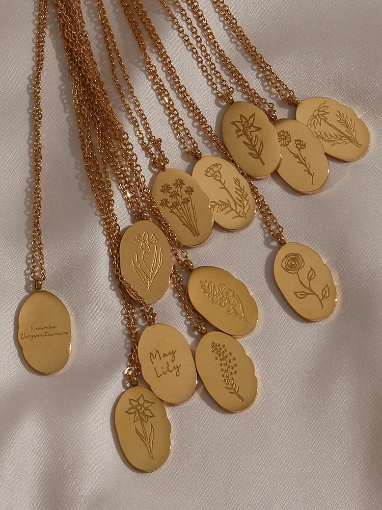 Rooske - Geboorte Bloem Ketting Ovaal Goud