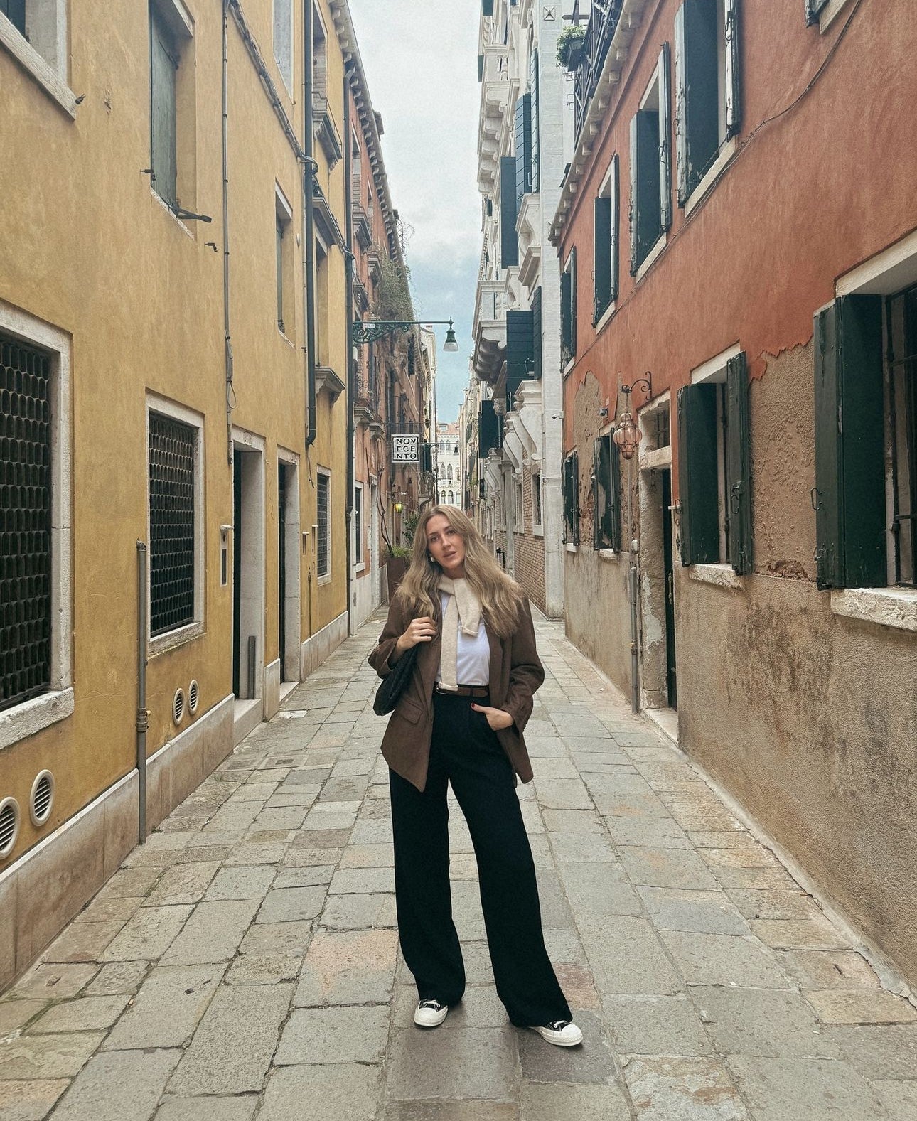 Isabelle - Bruine Blazer