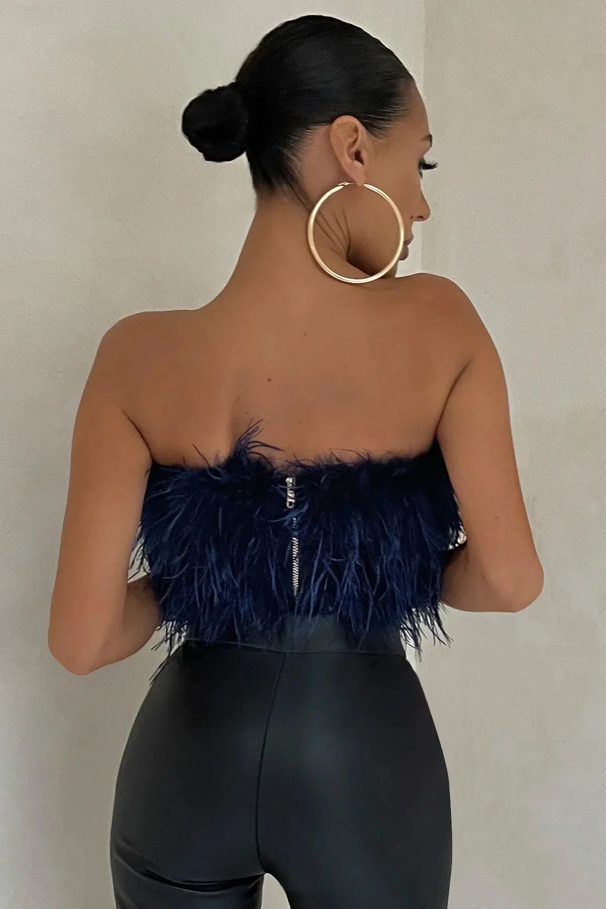 Noa Feather Top | Stijlvolle veren crop top is dé toptrend dit jaar