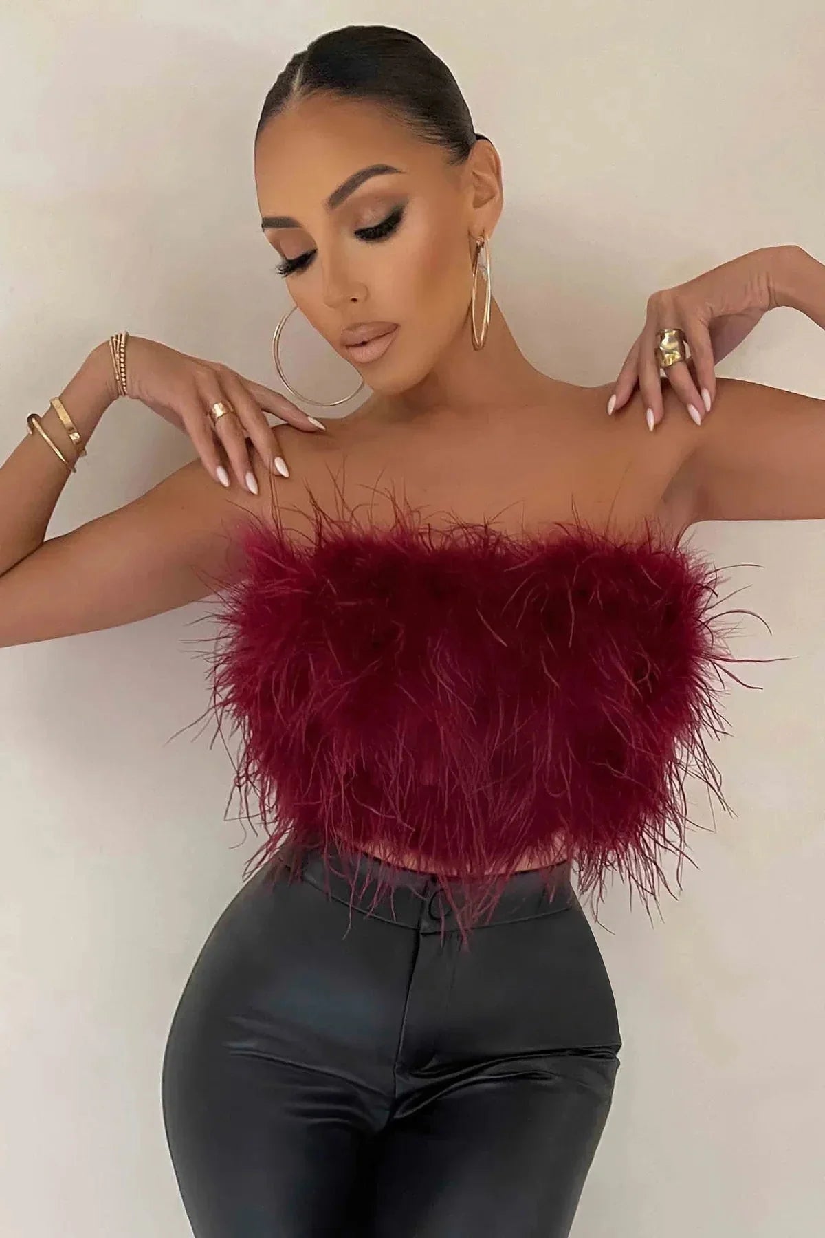 Noa Feather Top | Stijlvolle veren crop top is dé toptrend dit jaar