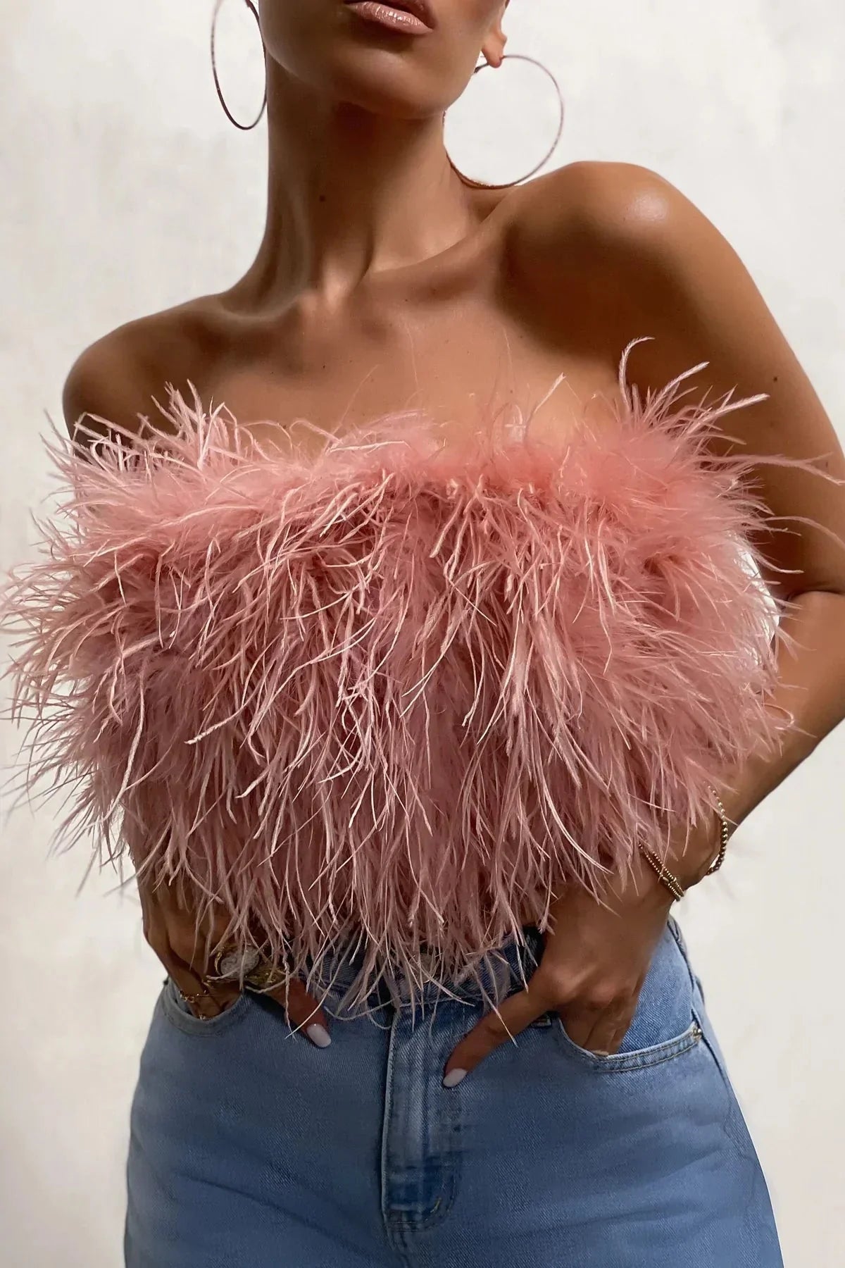 Noa Feather Top | Stijlvolle veren crop top is dé toptrend dit jaar