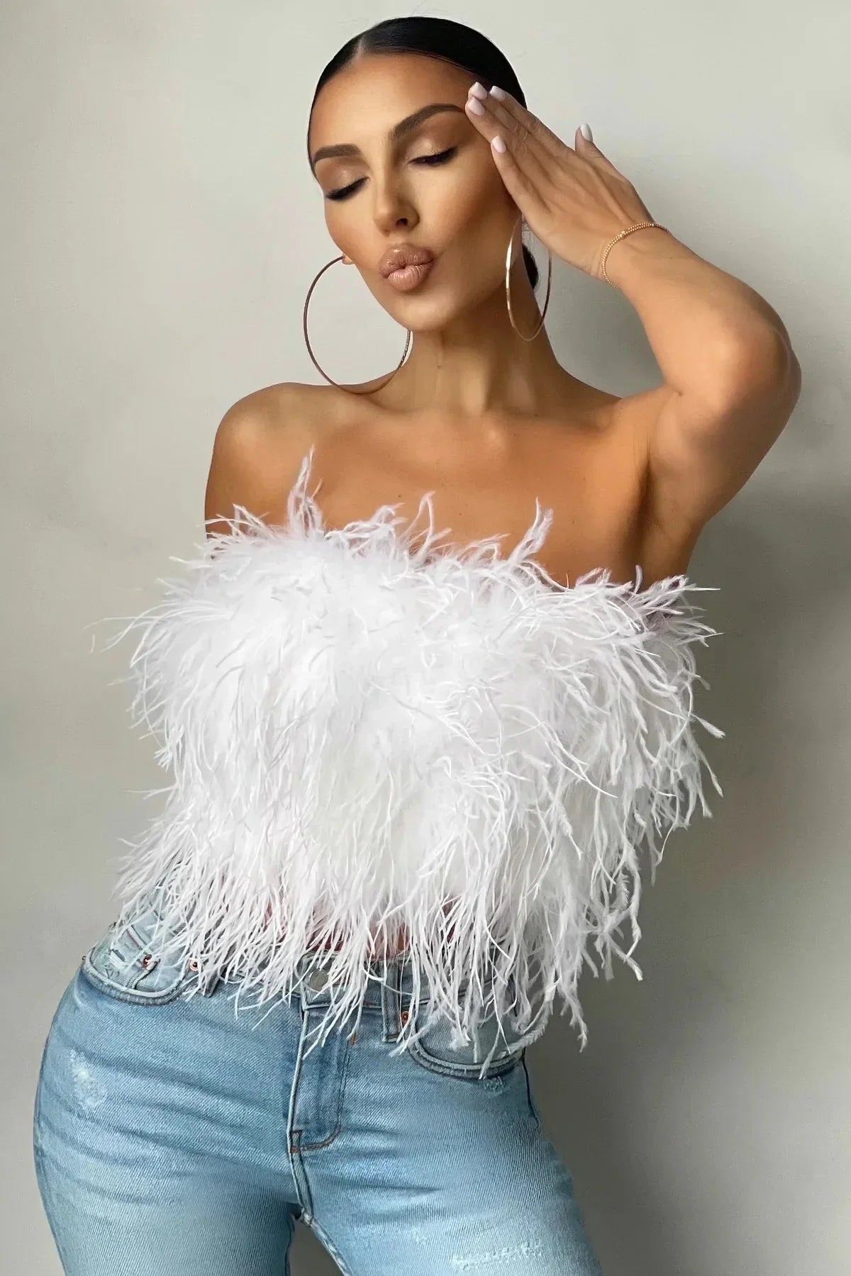 Noa Feather Top | Stijlvolle veren crop top is dé toptrend dit jaar