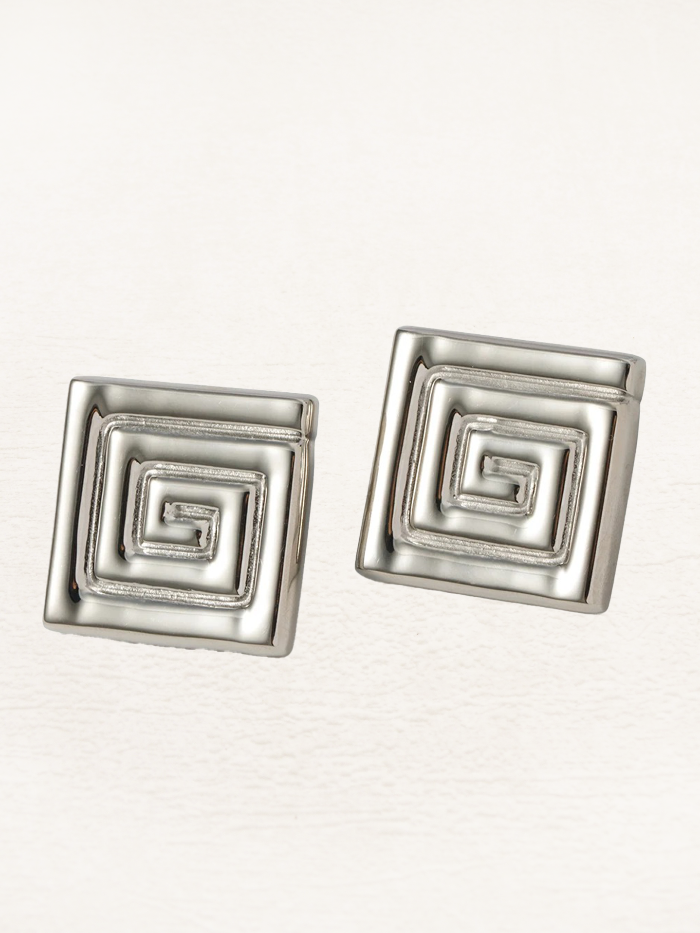 Bente - Vierkante Geometrische Statement Oorbellen Zilver