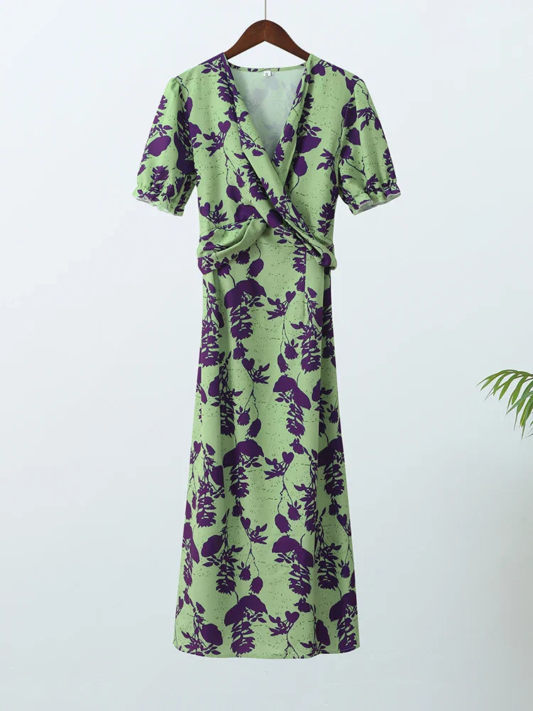 Niniane - Bloemen wikkeljurk met korte mouwen