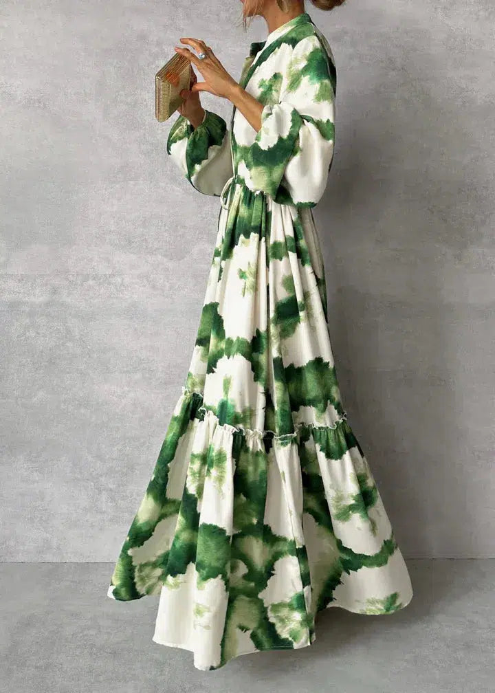 Julia - Elegante Groene Maxi Jurk met Bloemen Patroon V-Hals Lange Mouwen Knoopjes en Tailleband