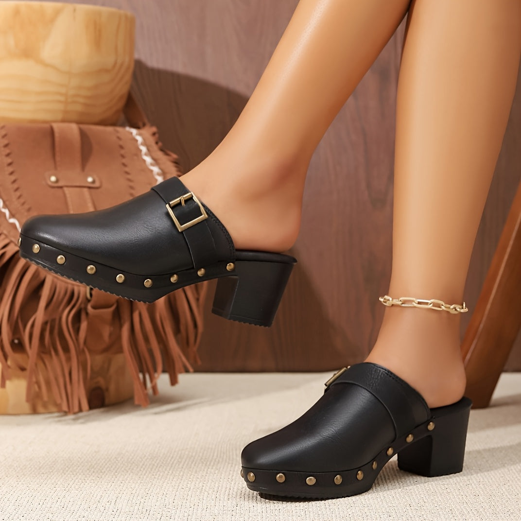 Saskia - Vegan Leren Blokhak Instap Klompen met Studs en Gesp en Anti-Slip Onderkant