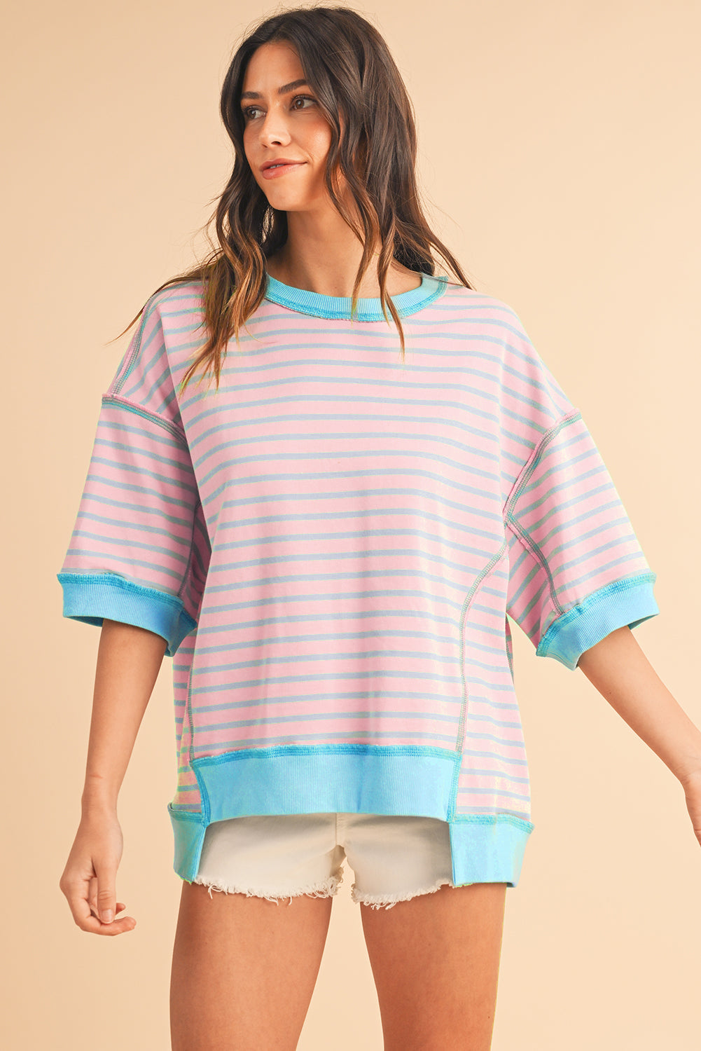Anna - Horizontaal Gestreept Loose Fit T-shirt met Contrast Trim en Wijde Korte Mouwen