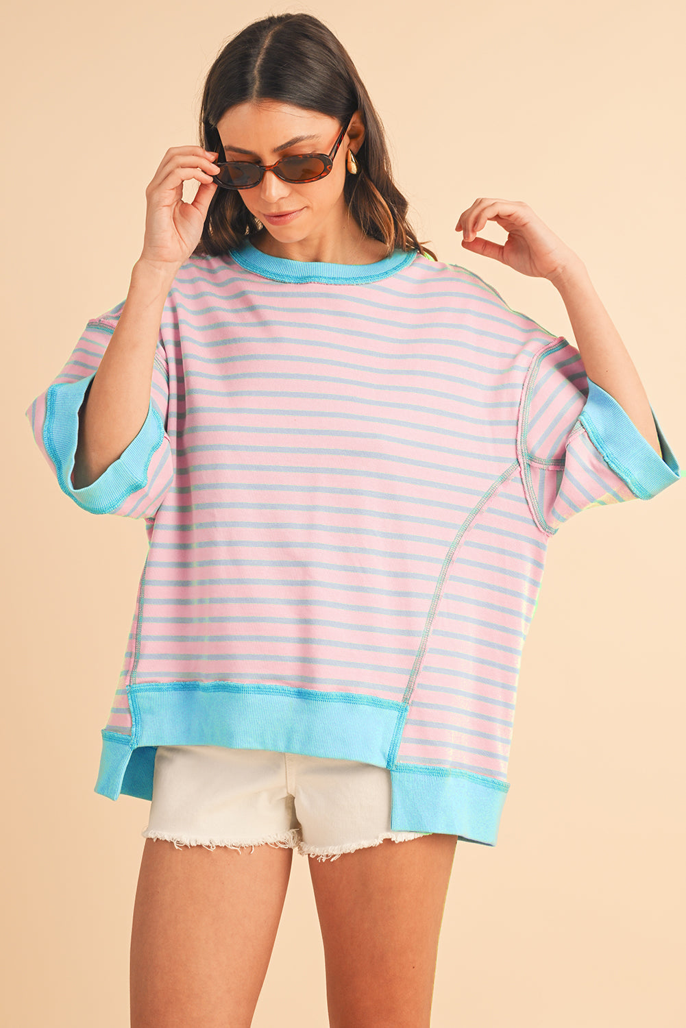 Anna - Horizontaal Gestreept Loose Fit T-shirt met Contrast Trim en Wijde Korte Mouwen