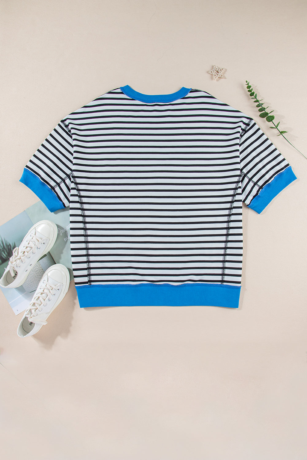 Anna - Horizontaal Gestreept Loose Fit T-shirt met Contrast Trim en Wijde Korte Mouwen