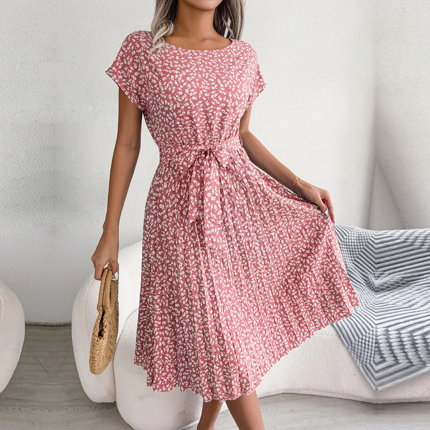 Janne - Dames Bloemetjes Midi Jurk Met Korte Mouwen Tailleband en Plooien