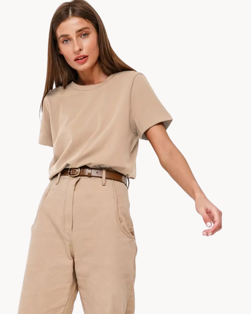 Sarah - Casual T-Shirt met Geknoopte Jeans