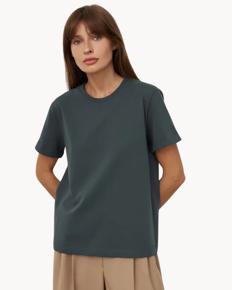 Sarah - Casual T-Shirt met Geknoopte Jeans