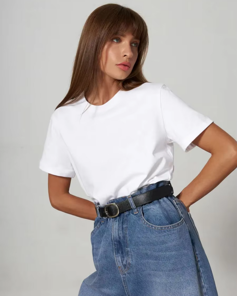 Sarah - Casual T-Shirt met Geknoopte Jeans