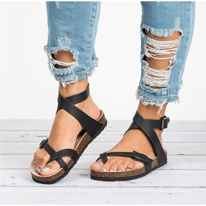 Berey - Donkerbruine Leren Sandalen met Riempjes voor een Moeiteloze Stijl