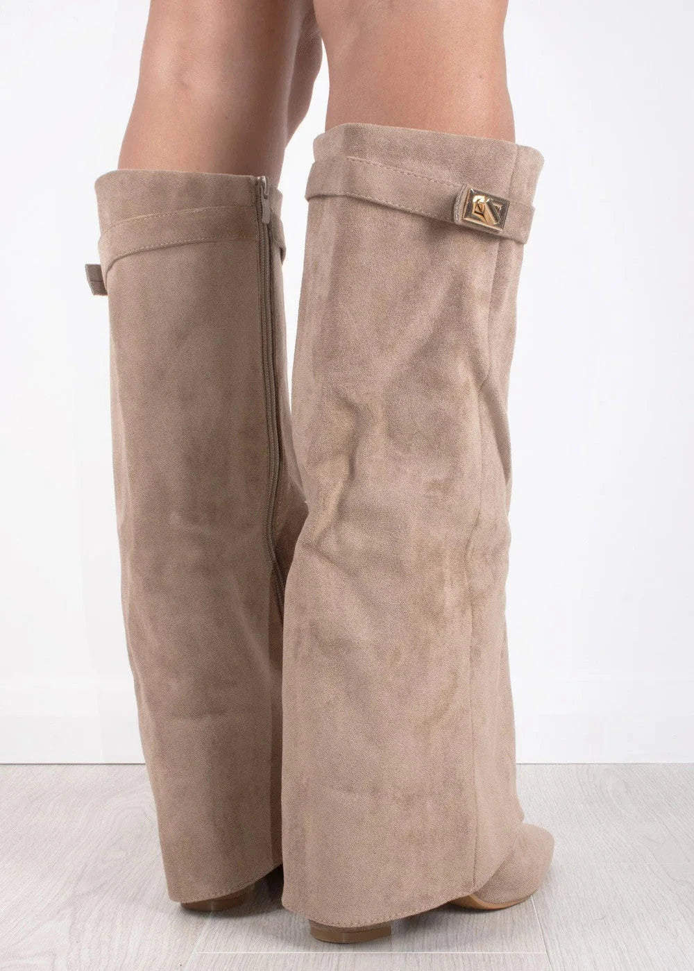 Sara -Zomer Overslag Hoge Suede Laarzen met Blokhak en Gouden Detail