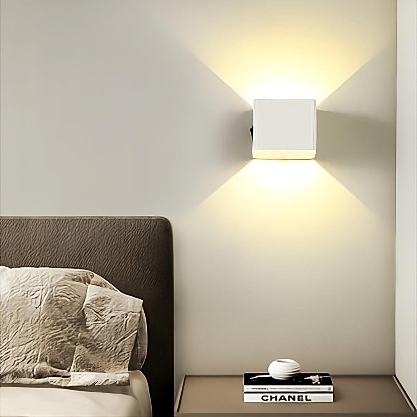 ZenGlow Kubusvormige Unieke Muurlamp voor een Warme Gezellige Sfeer voor Binnen en Buiten