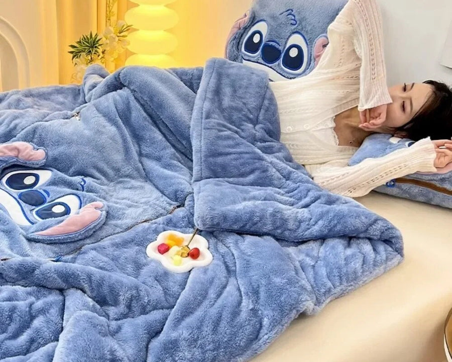 CozyCush™: Verander je comfort met onze deken- en kussenset