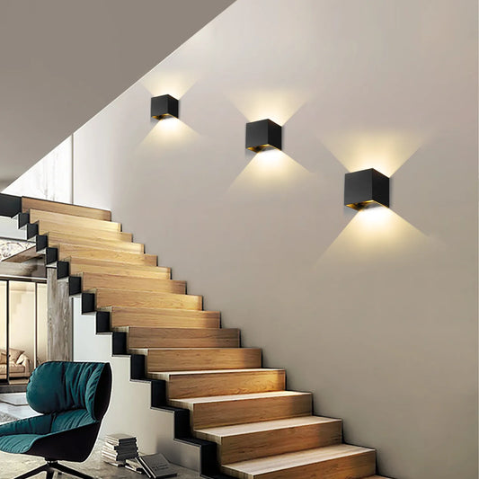 ZenGlow Kubusvormige Unieke Muurlamp voor een Warme Gezellige Sfeer voor Binnen en Buiten