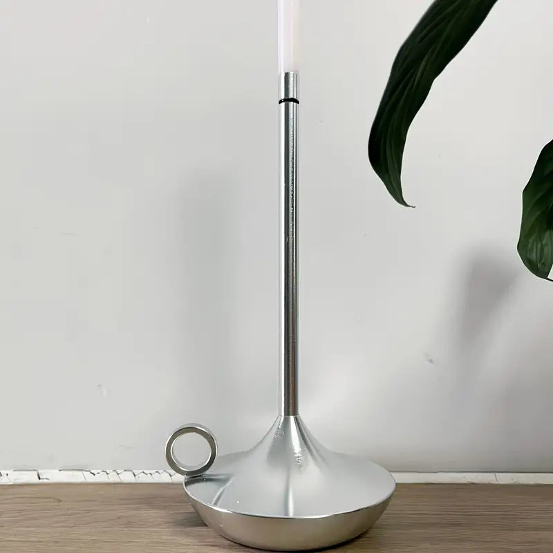 GlowCandle Luxe Touch Bediening Lamp met Dimmer in Gotische Kaars vorm