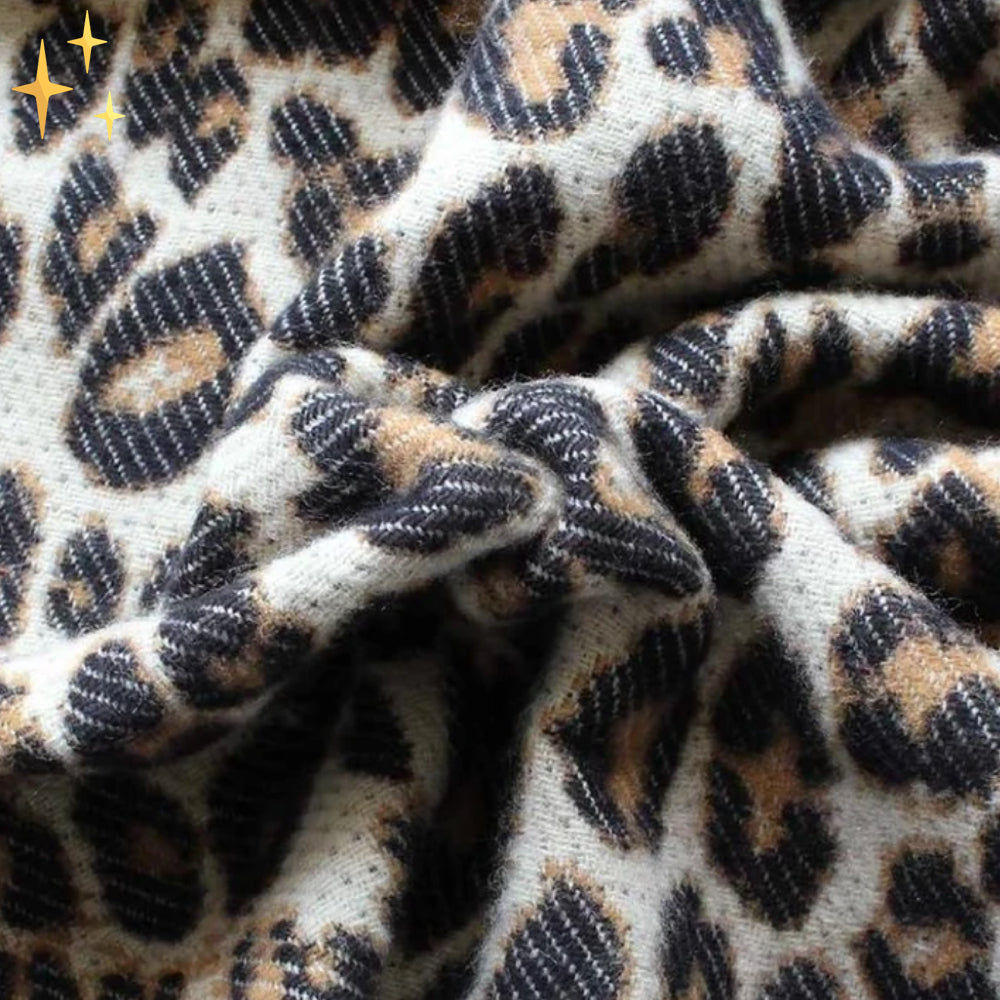 Megan Wollen Warme en Zachte Grote XL Sjaal met Leopard Print en Touwtjes