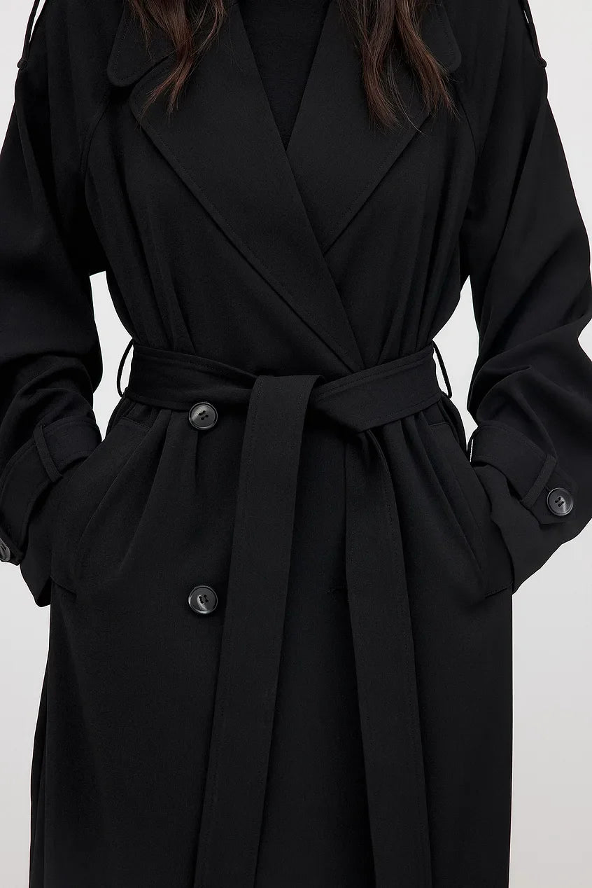 Claire - Elegante Lange Trenchcoat met Dubbelrijige Knoopsluiting